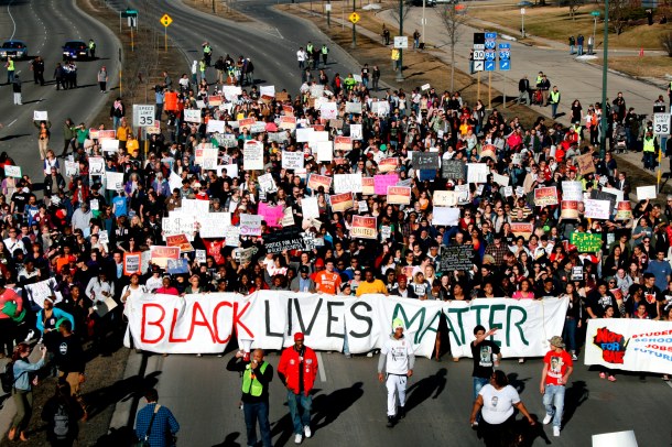 #Justice4tony shuts down E. Washington Ave in Madison demanding change. Photo: Leslie Amsterdam