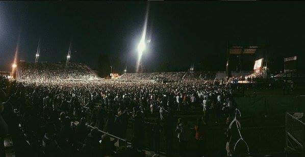 Bernie Sanders rally, Sacramento, CA, 21,000 in attendance. Photo: @fastlife3o5, Twitter